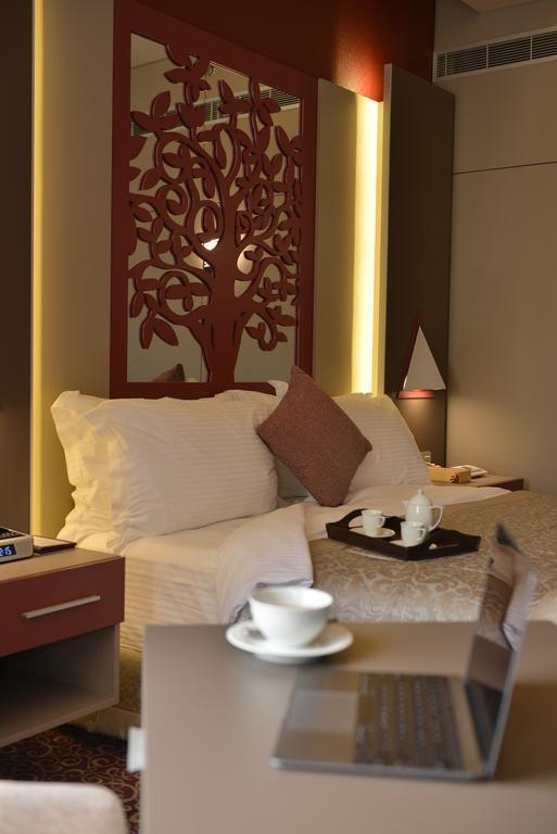 Regency Palace Hotel Jounieh Εξωτερικό φωτογραφία