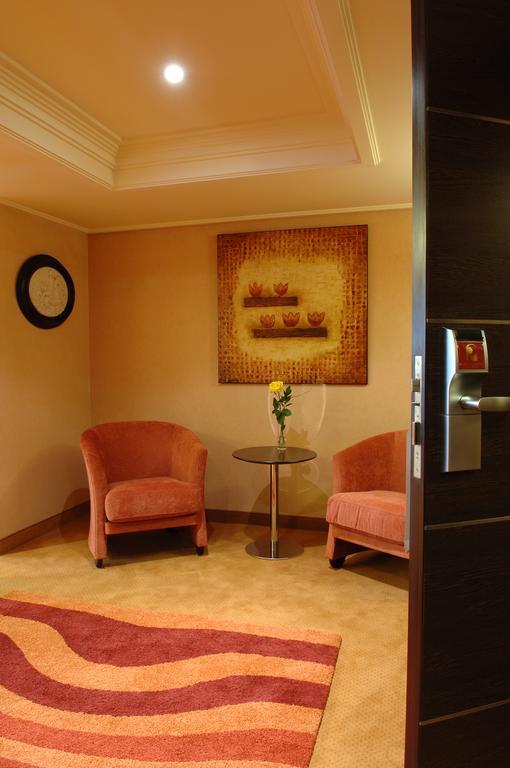 Regency Palace Hotel Jounieh Εξωτερικό φωτογραφία