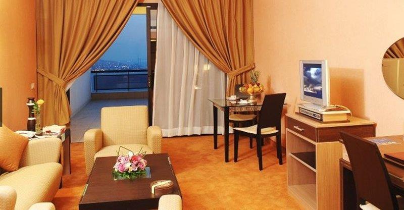 Regency Palace Hotel Jounieh Εξωτερικό φωτογραφία